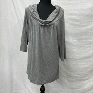 Yansi Fugel cowl neck 3/4 length sleeve blouse in silver gray,  Size XL